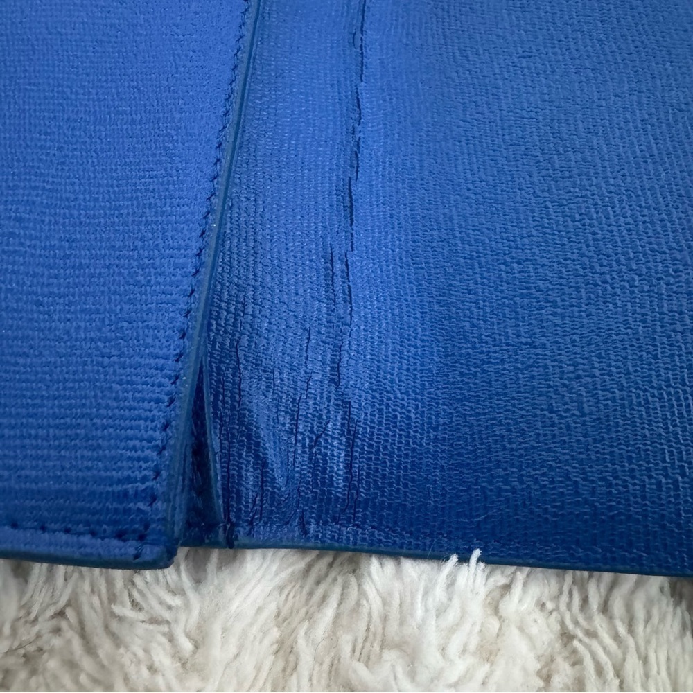 Yves Saint Laurent YSL Electric Blue Leather Y LIGNE Clutch with COA - Picture 8 of 11